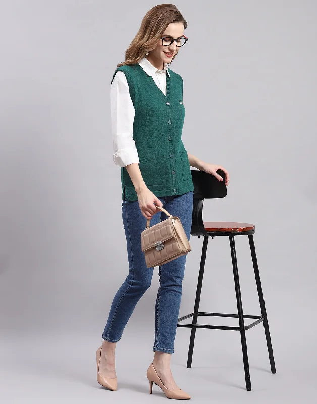 Women Green Solid V Neck Sleeveless Cardigan